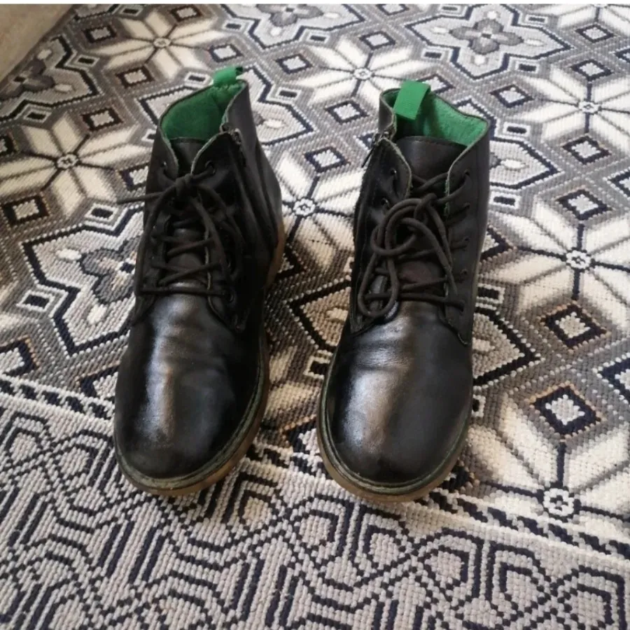 نیم بوت چرم