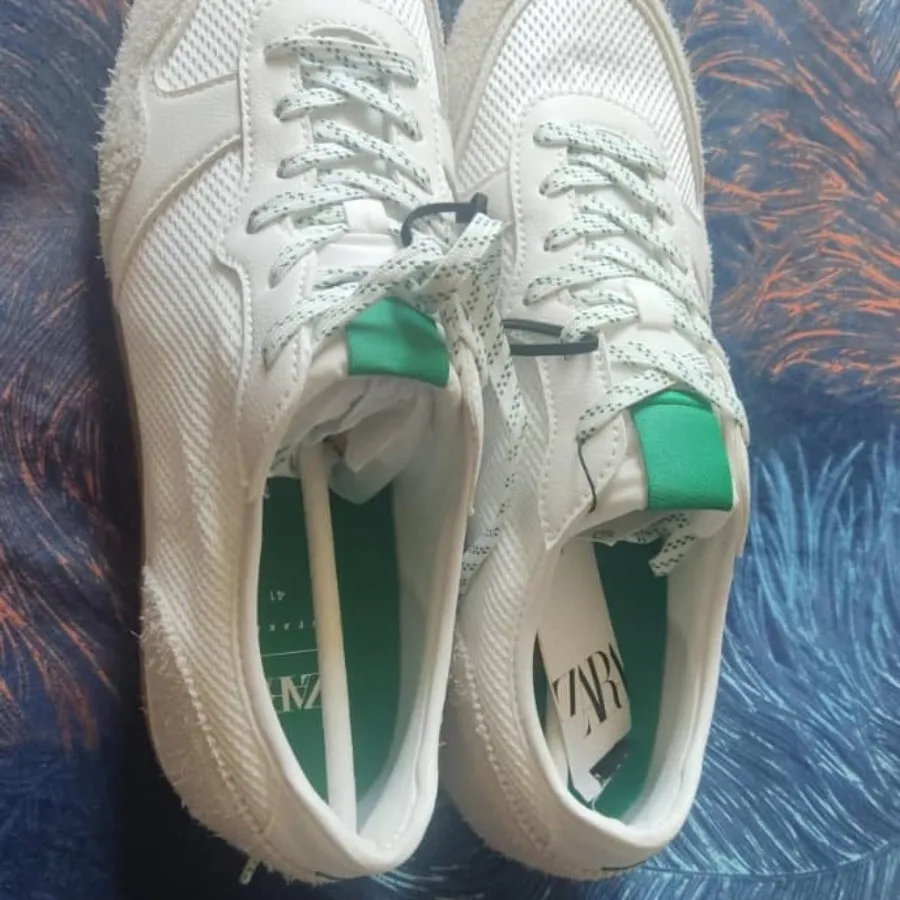 کتونی زنانه