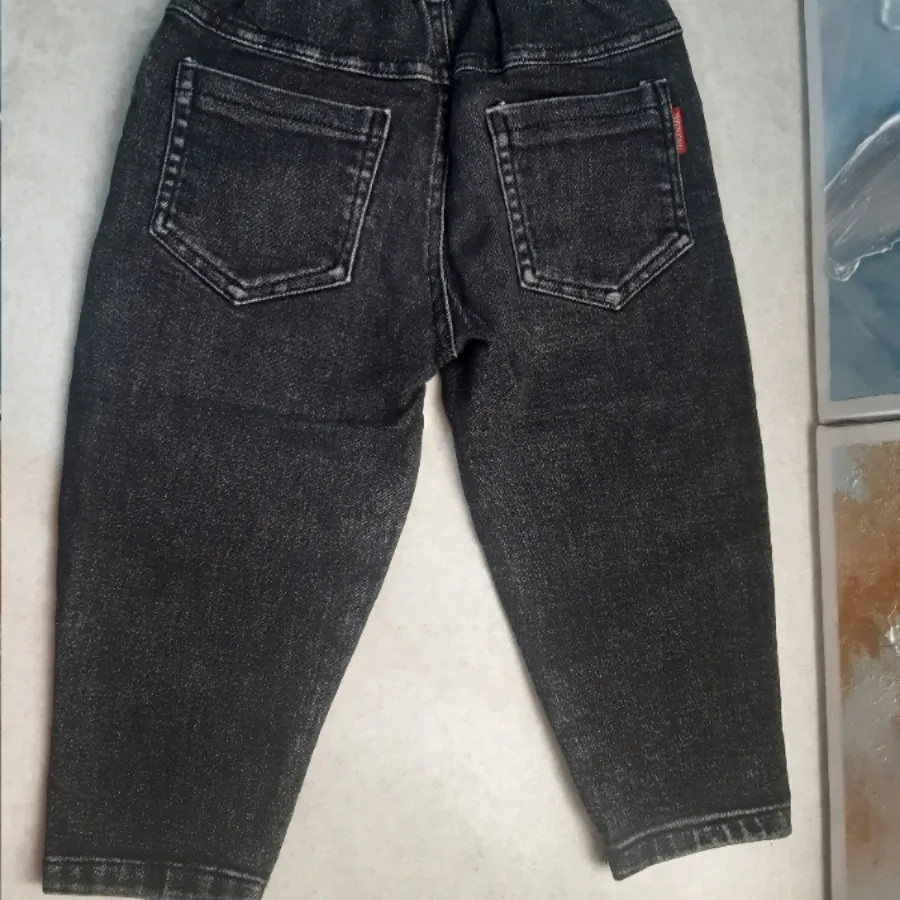 شلوار جین بچگانه