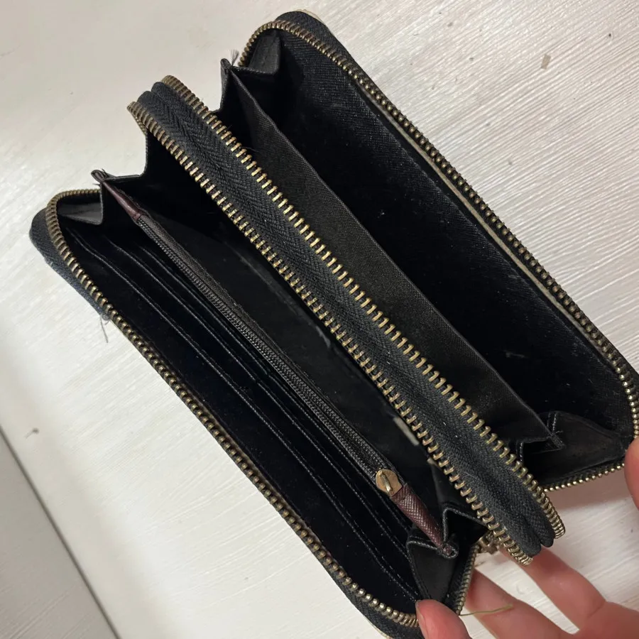 کیف پول دخترانه