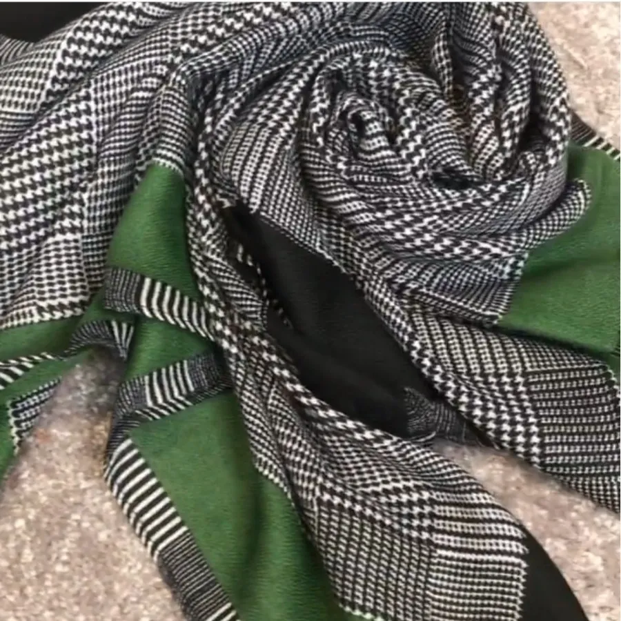 مینی اسکارف
