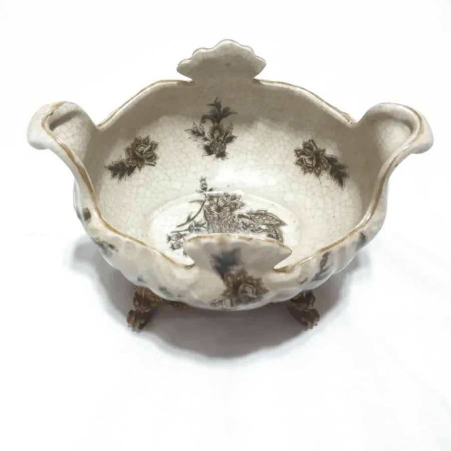 میوه خوری طرح زیر خاکی