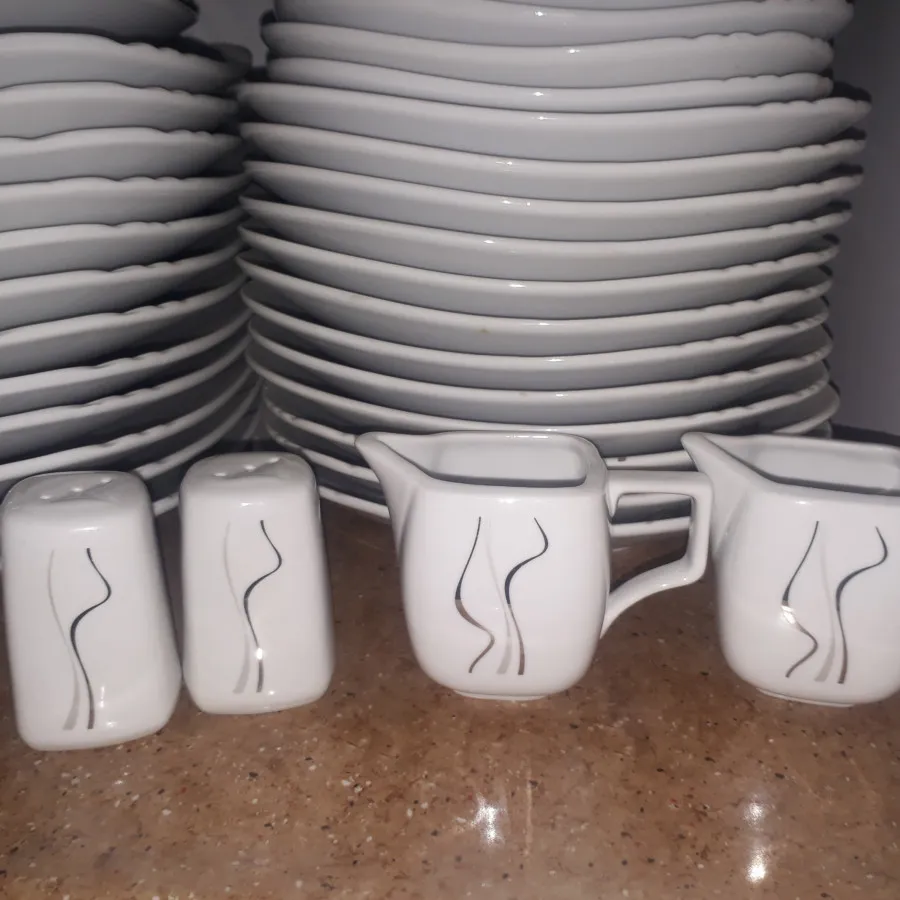 سرویس 85 پارچه چینی مقصود