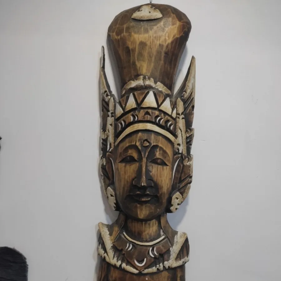 دیوارکوب چوبی