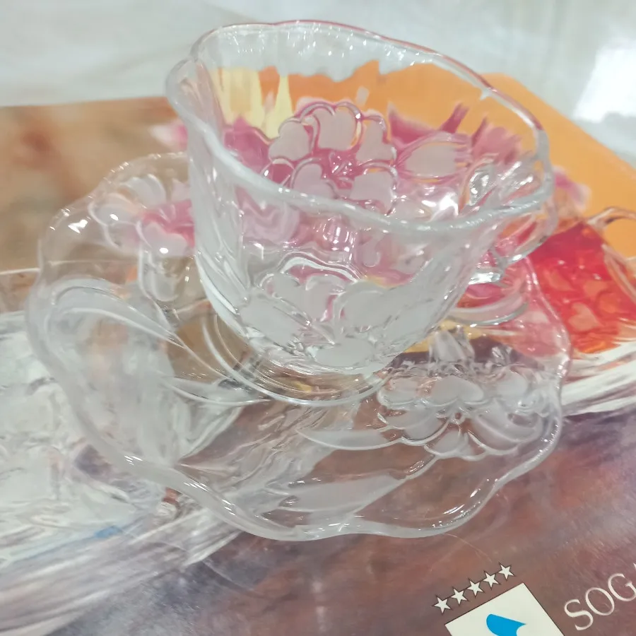 فنجان نعلبکی ژاپنی