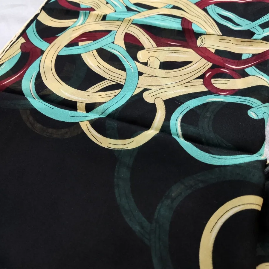 روسری شیک و لوکس