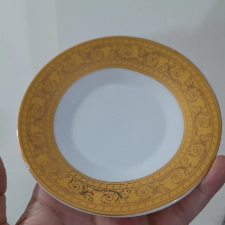 نعلبکی
