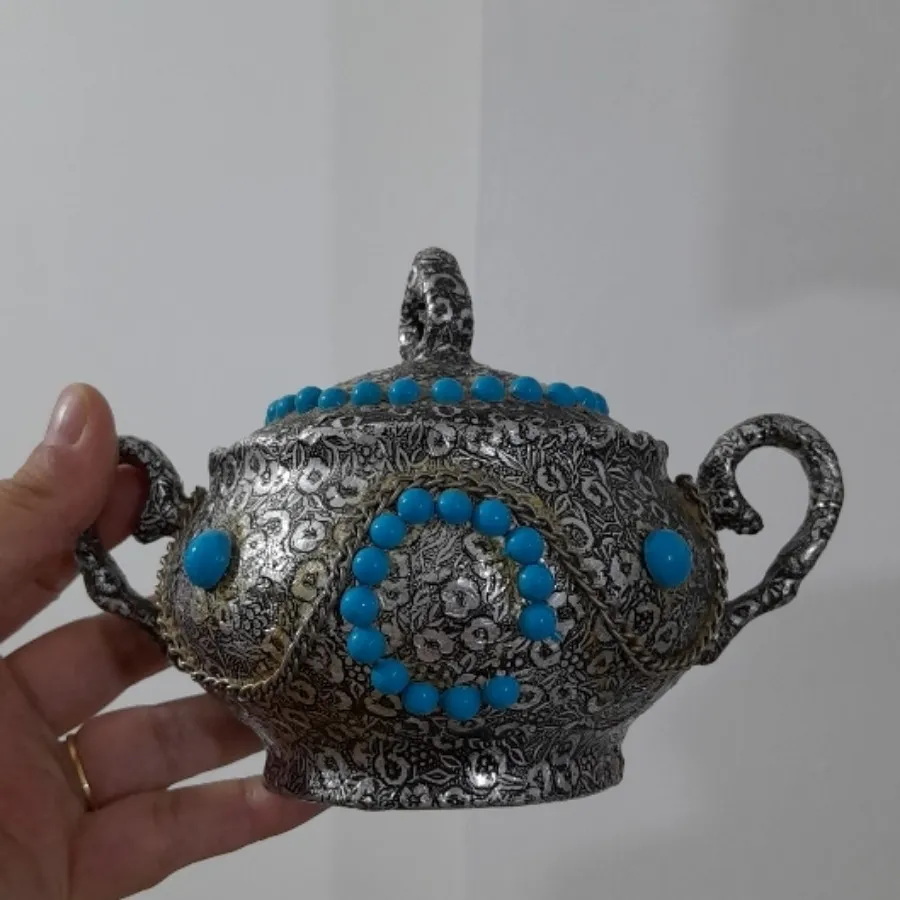 قندان