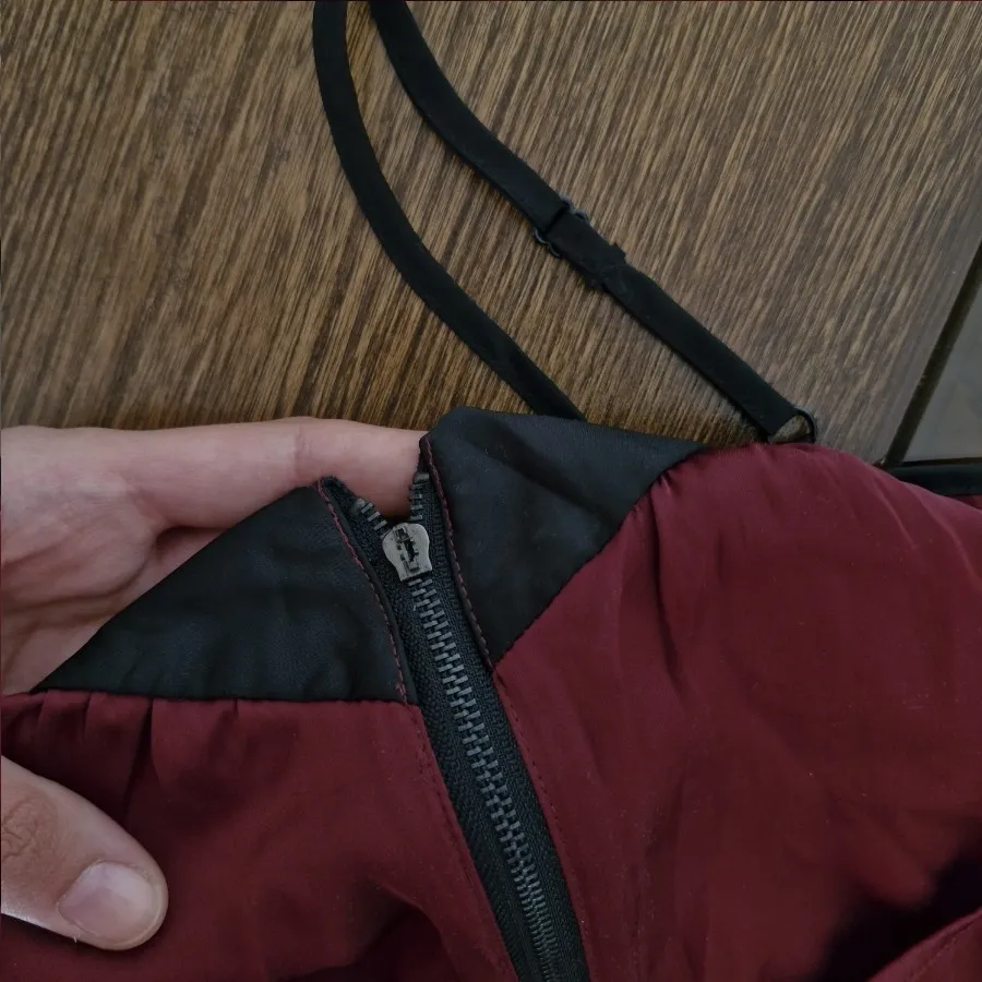 تاپ ساتنی زرشکی Forever21