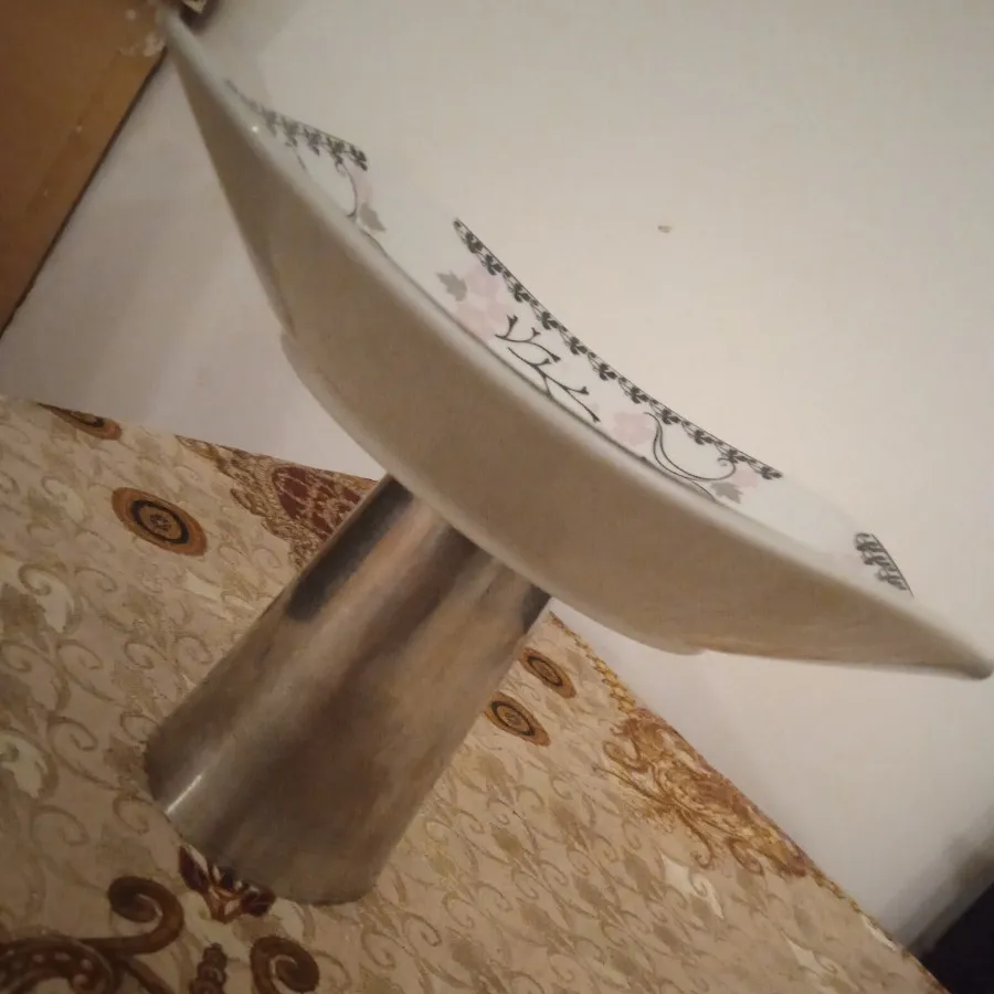 شیرینی خوری
