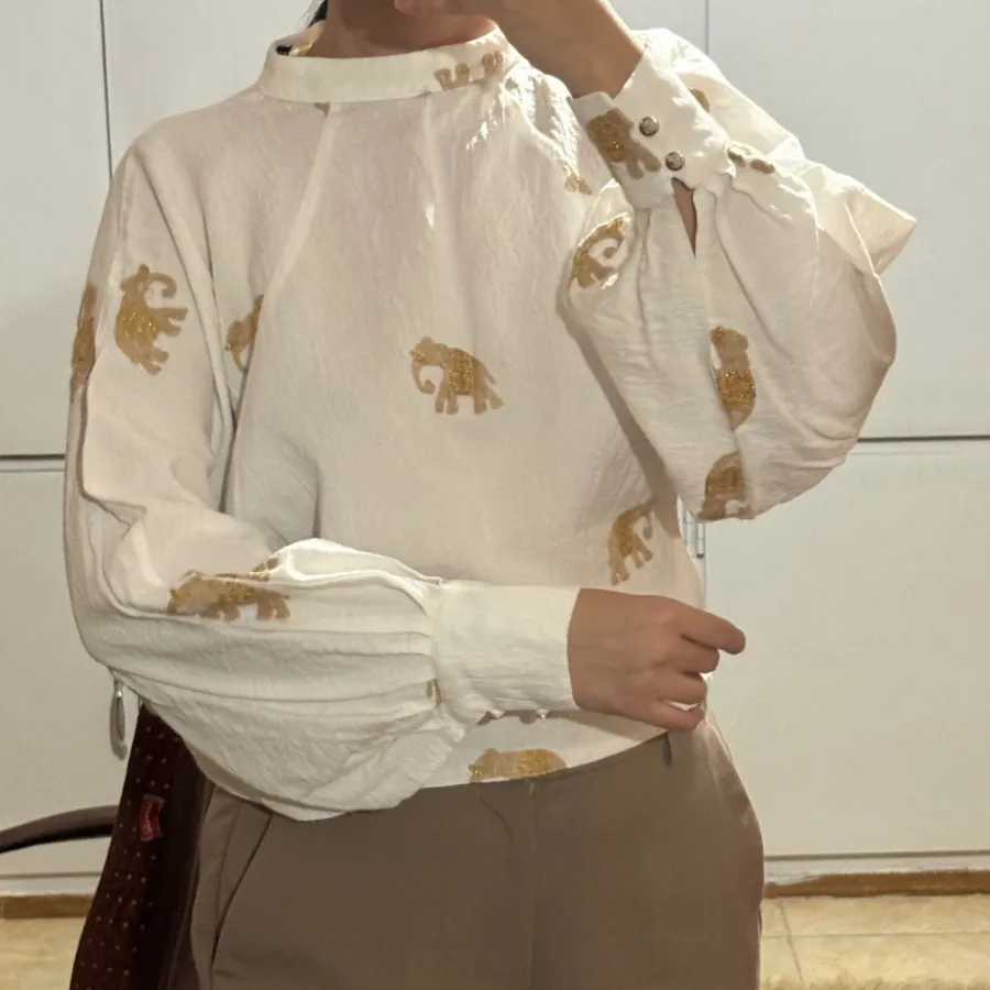 شومیز گلدوزی