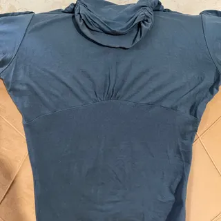 تیشرت یقه اسکی