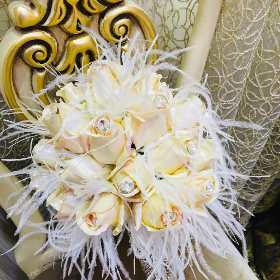 دسته گل رز لمسی عروس