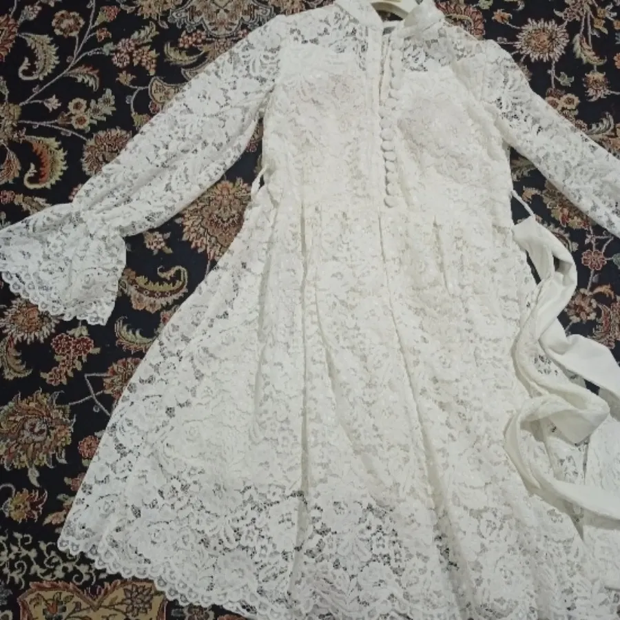 پیراهن گیپور مخملی