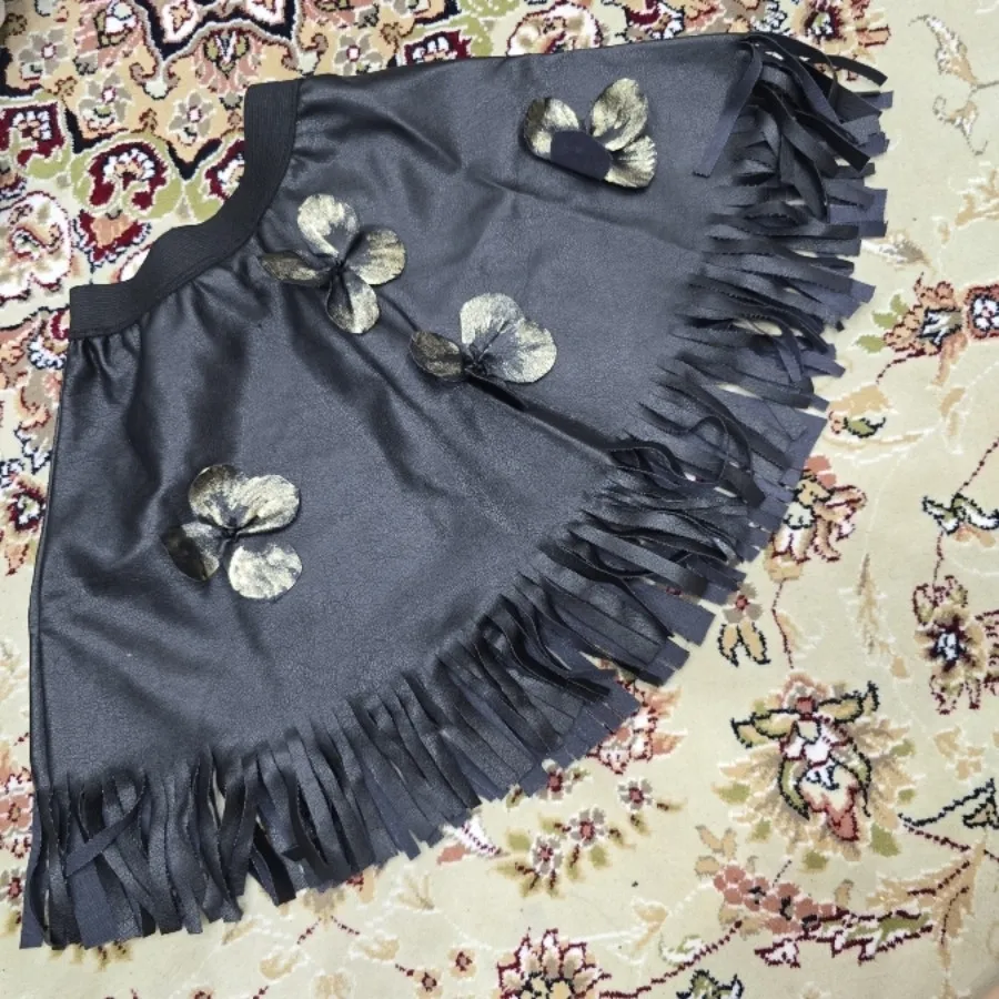 دامن بچگانه