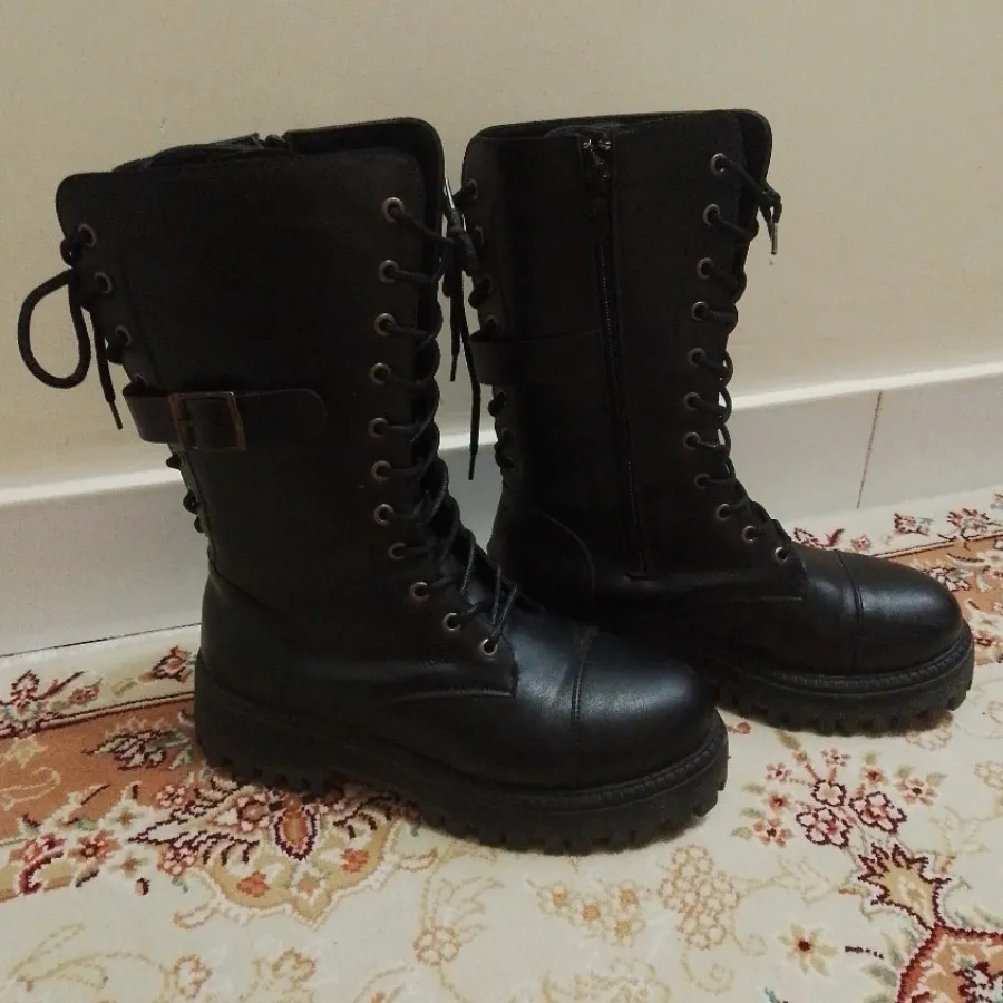 بوت ساق دار