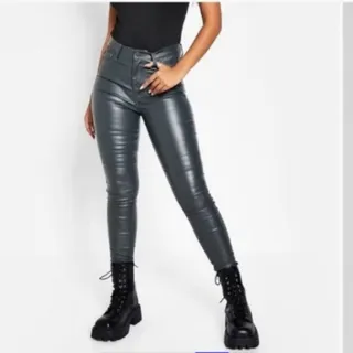 شلوار چرم I Saw It First