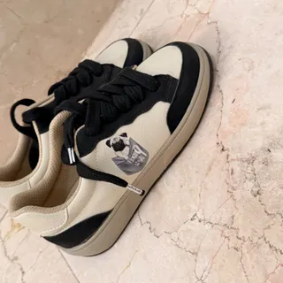 ونس کرم مشکی