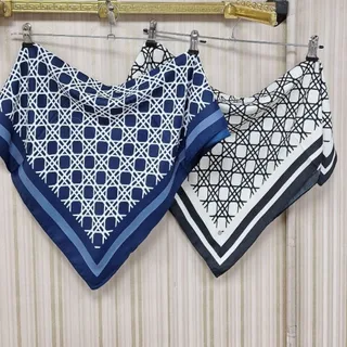 مینی اسکارف