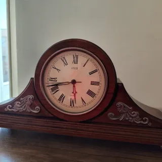 ساعت رومیزی