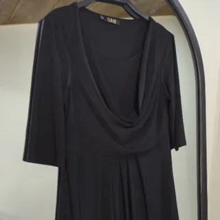 پیراهن مشکی کوتاه