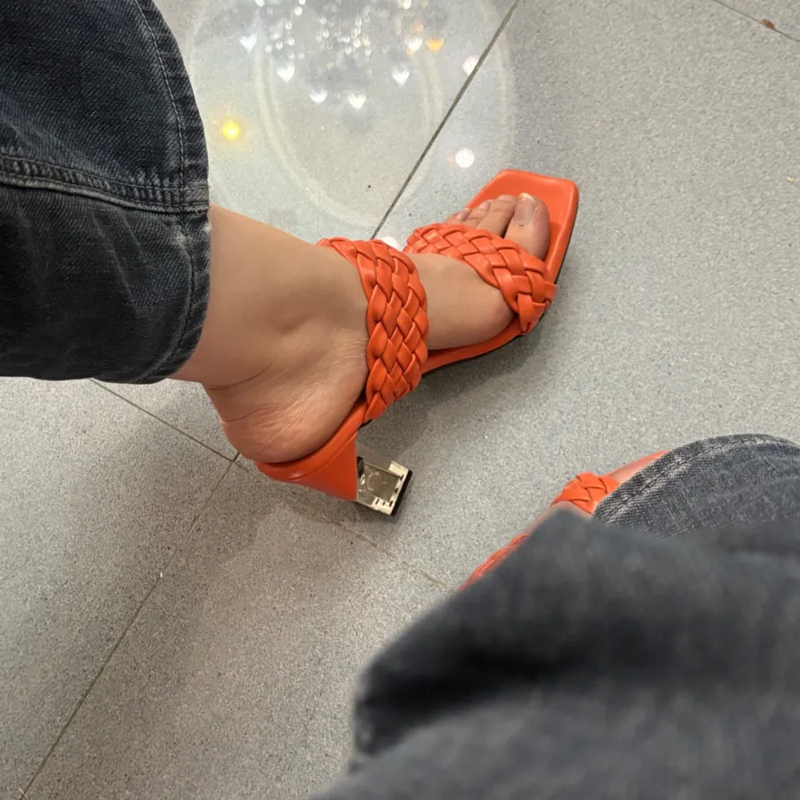 صندل پاشنه شیشه ای