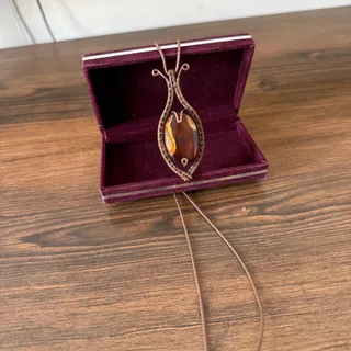 گردنبند با سنگ عقیق