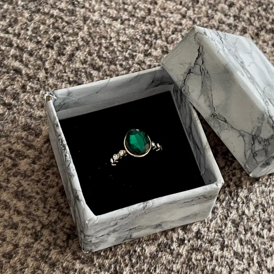 انگشتر استیل