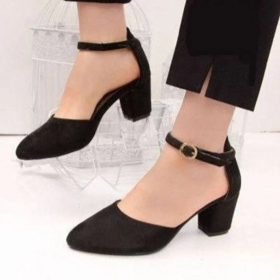 کفش پاشنه دار اهورا