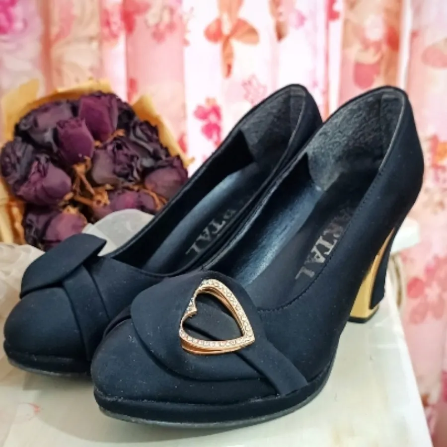 کفش مجلسی زنانه