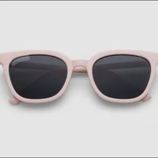 عینک بچگانه