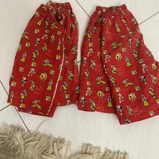 دو عدد شلوارک