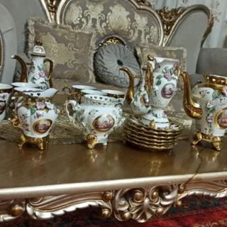 ظروف انتیک گل برجسته