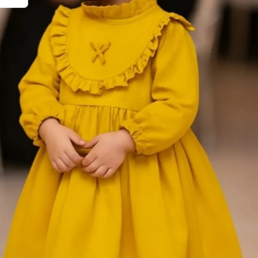 پیراهن دخترانه