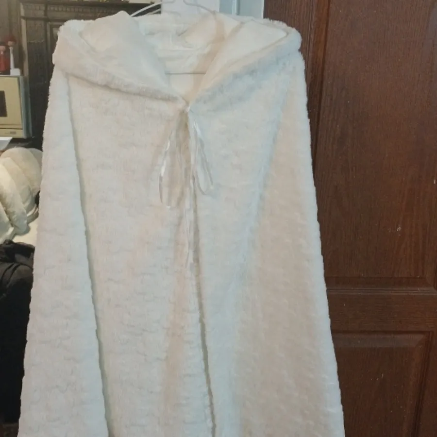 شنل لباس عروس