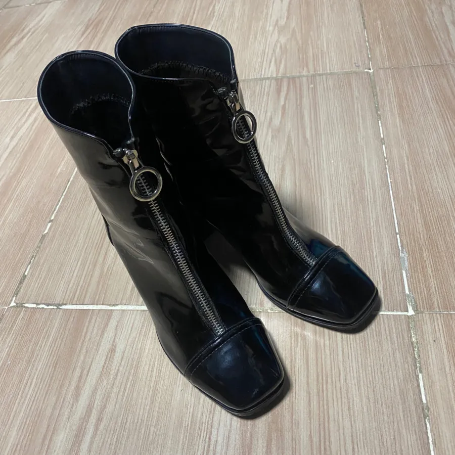 بوت بسیار زیباس