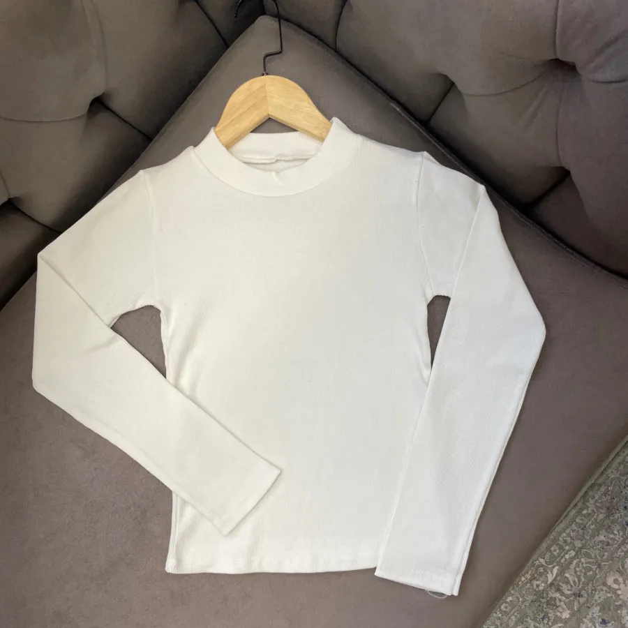 بلوز یقه گرد