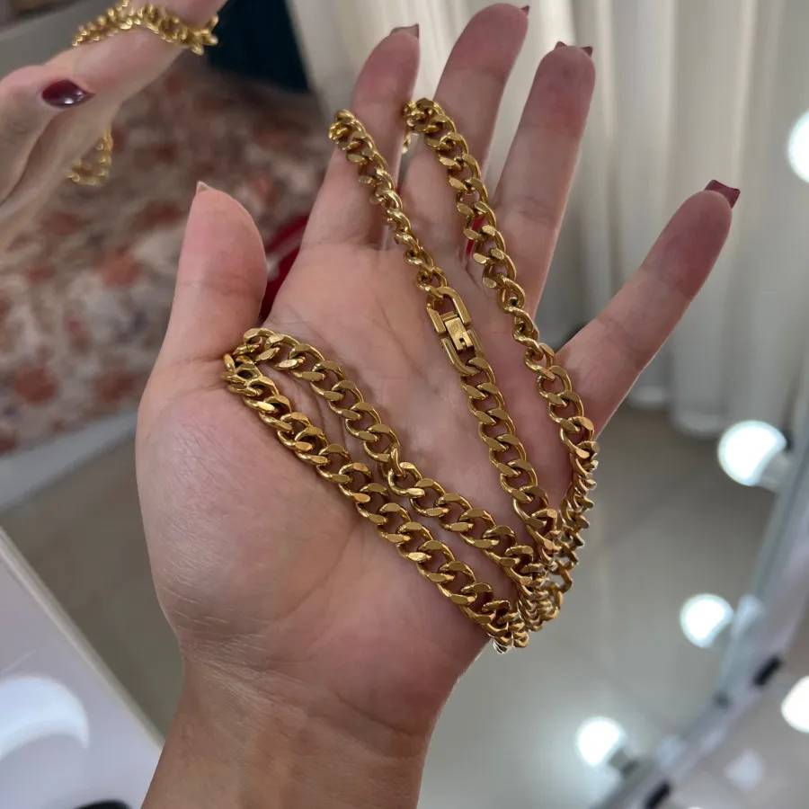 گردن بند کارتیر زنجیری