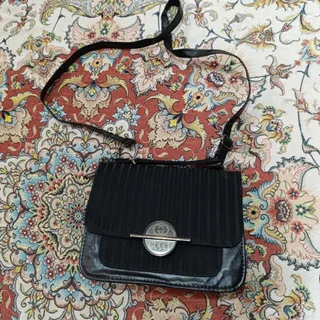 کیف دوشی برند گوچی