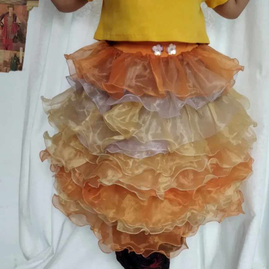 دامن دخترانه