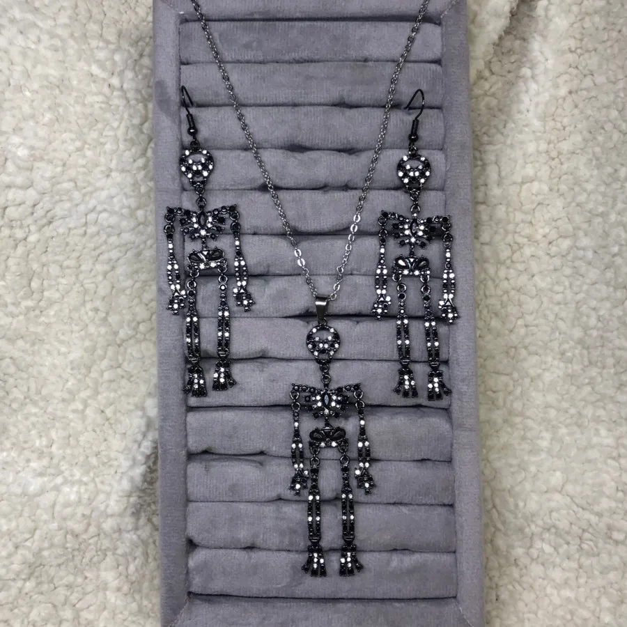 نیم ست نگین دار