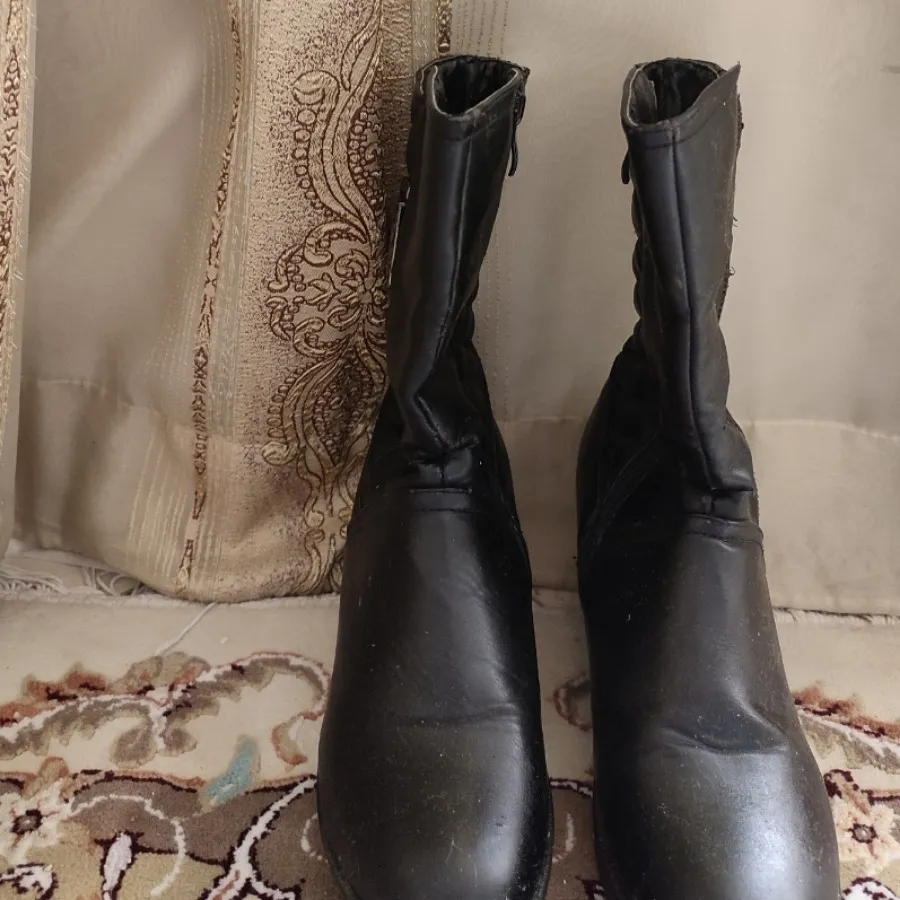 بوت زنانه