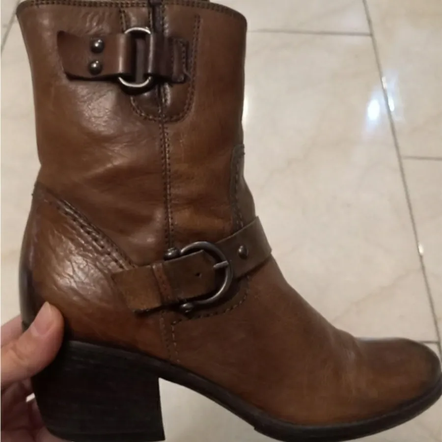 بوت برند معروف کلارک -اصل