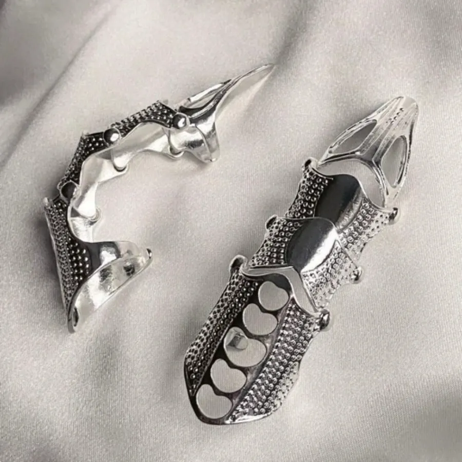 انگشتر فول مفصلی
جذاب