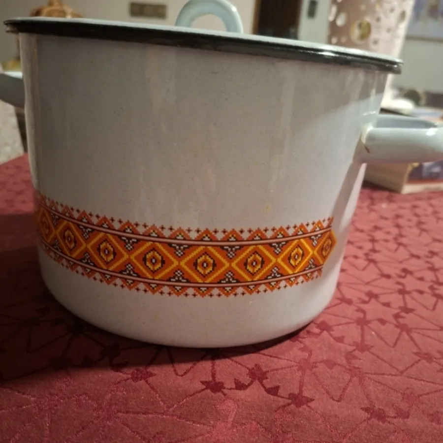 قابلمه لعابی