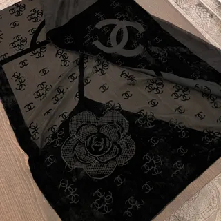 روسری مخمل شنل