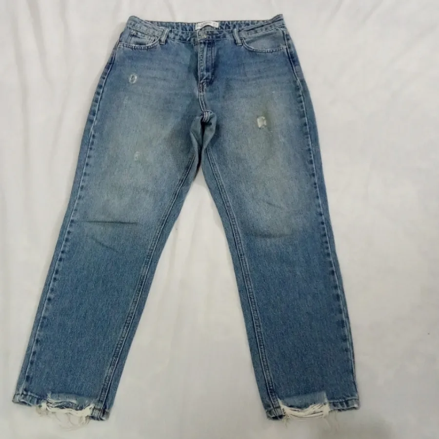 شلوار لی زنانه