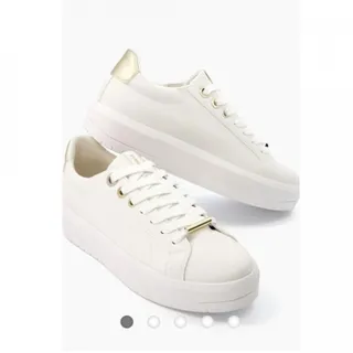 کتونی زنانه برشکا