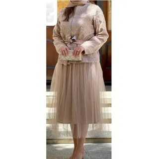 کت  و دامن  کرم نسکافه ای