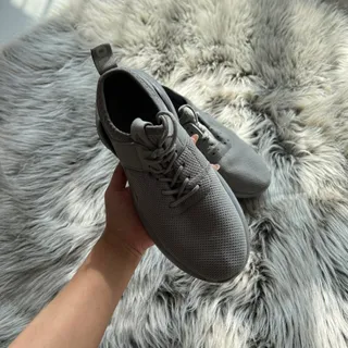 کتونی ورزشی